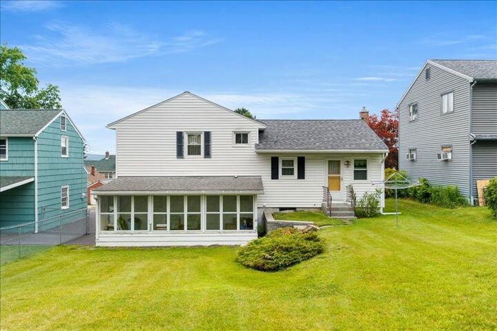 Property Photo:  6 Summit Avenue  NY 13904 