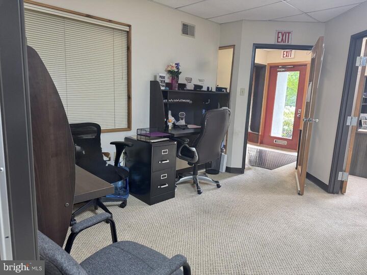 Property Photo:  660 Exton Cmns 42  PA 19341 