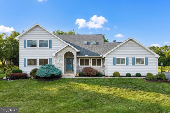 Property Photo: 2380 Barrister Drive PA 17404