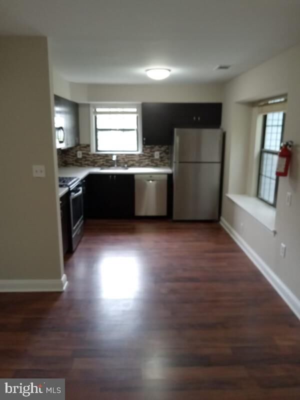 Property Photo:  5 Claridge Court 1  NJ 07728 