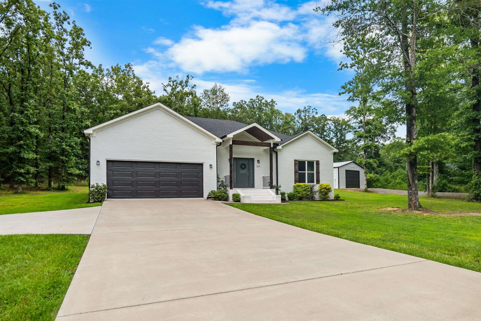 Property Photo:  169 Pickles Gap Rd  AR 72032 