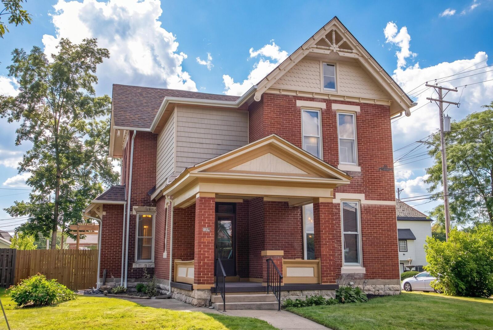 Property Photo:  195 N Monroe Avenue  OH 43203 