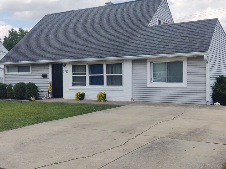 Property Photo:  3732 Richard Avenue  OH 43123 