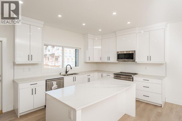 Property Photo: 2395 Rowe Street 1502 BC V2N 0C8