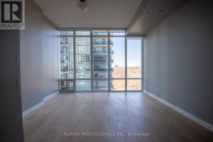 Property Photo:  90 Park Lawn Road South 601  ON M8Y 0B6 