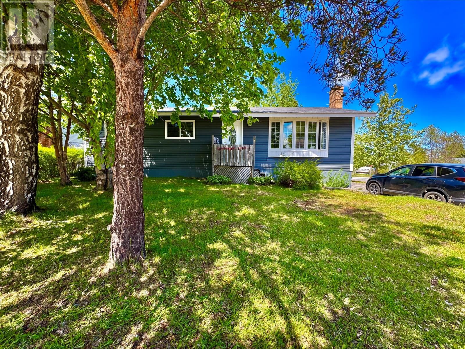 Property Photo:  18 Coronation Street  NL A0G 3A0 