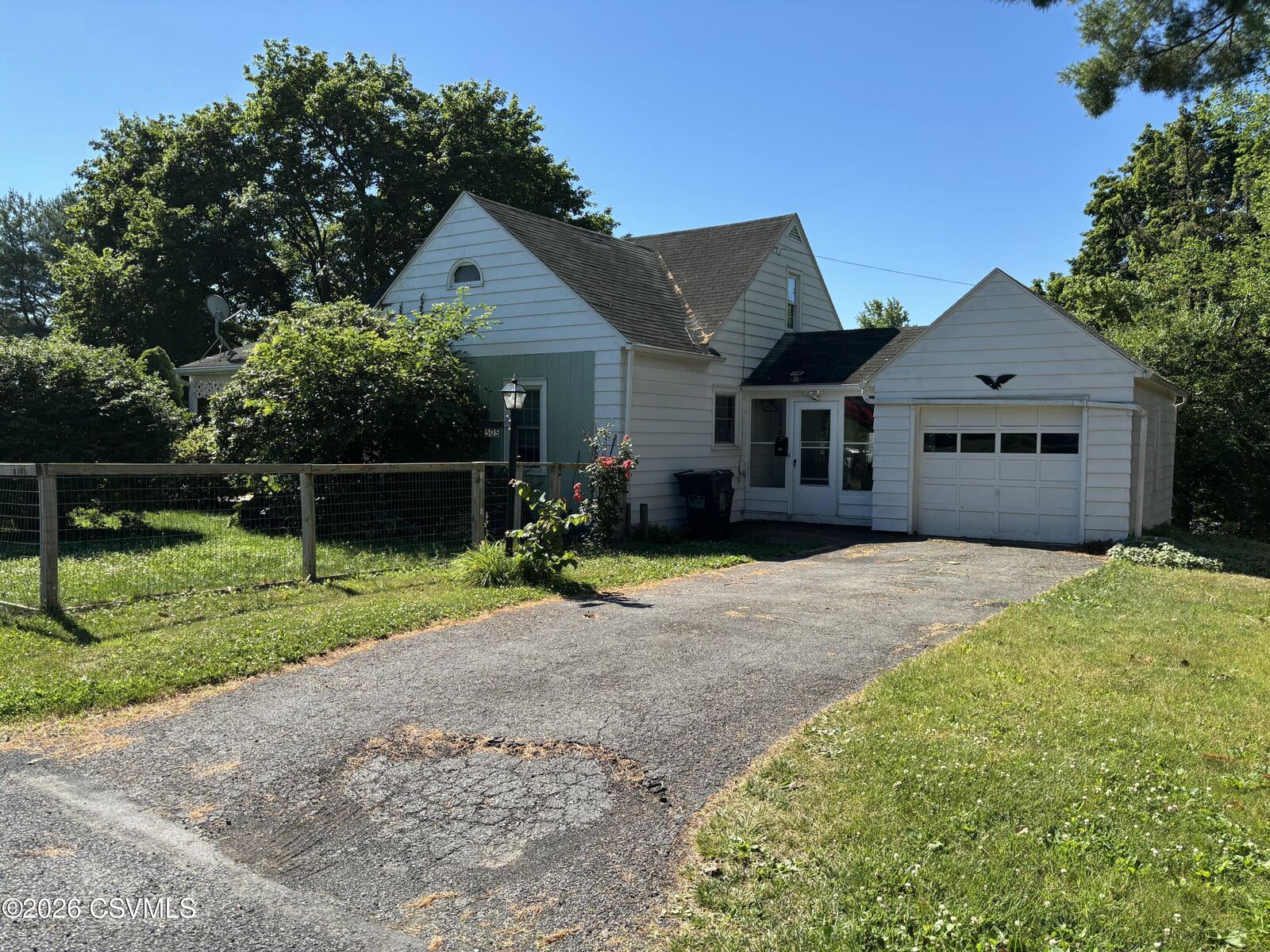 Property Photo: 505 Ikeler Street PA 17837