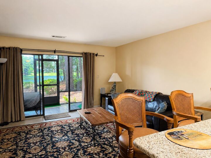 Property Photo:  207 Southlake Court 207  FL 32578 