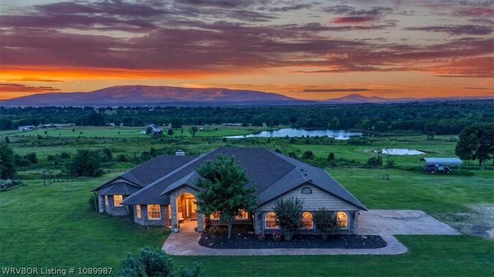 Property Photo:  25419 Winding Trail Road  OK 74930 