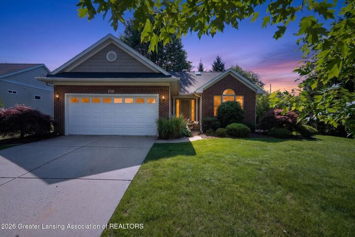 Property Photo:  4011 Highland Terrace  MI 48864 