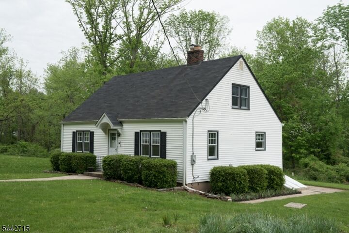 Property Photo:  226 Lambertville Hq Road  NJ 08559 