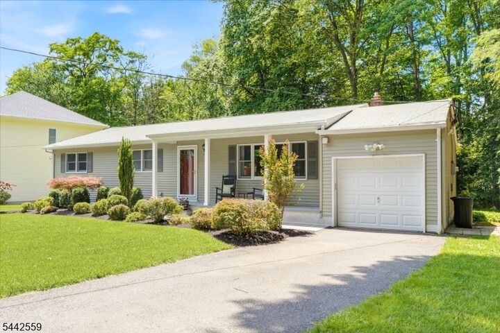Property Photo:  28 Delbrook Rd  NJ 07950 