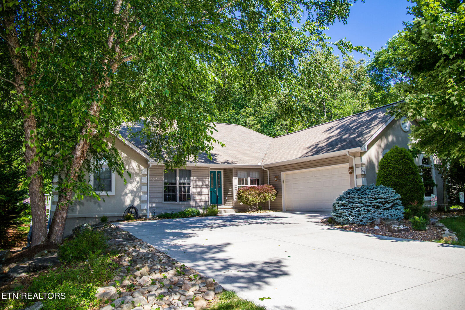 Property Photo:  169 Forest View Drive  TN 38558 