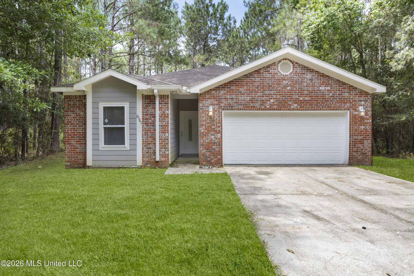 Property Photo:  6061 W Madison Street  MS 39520 