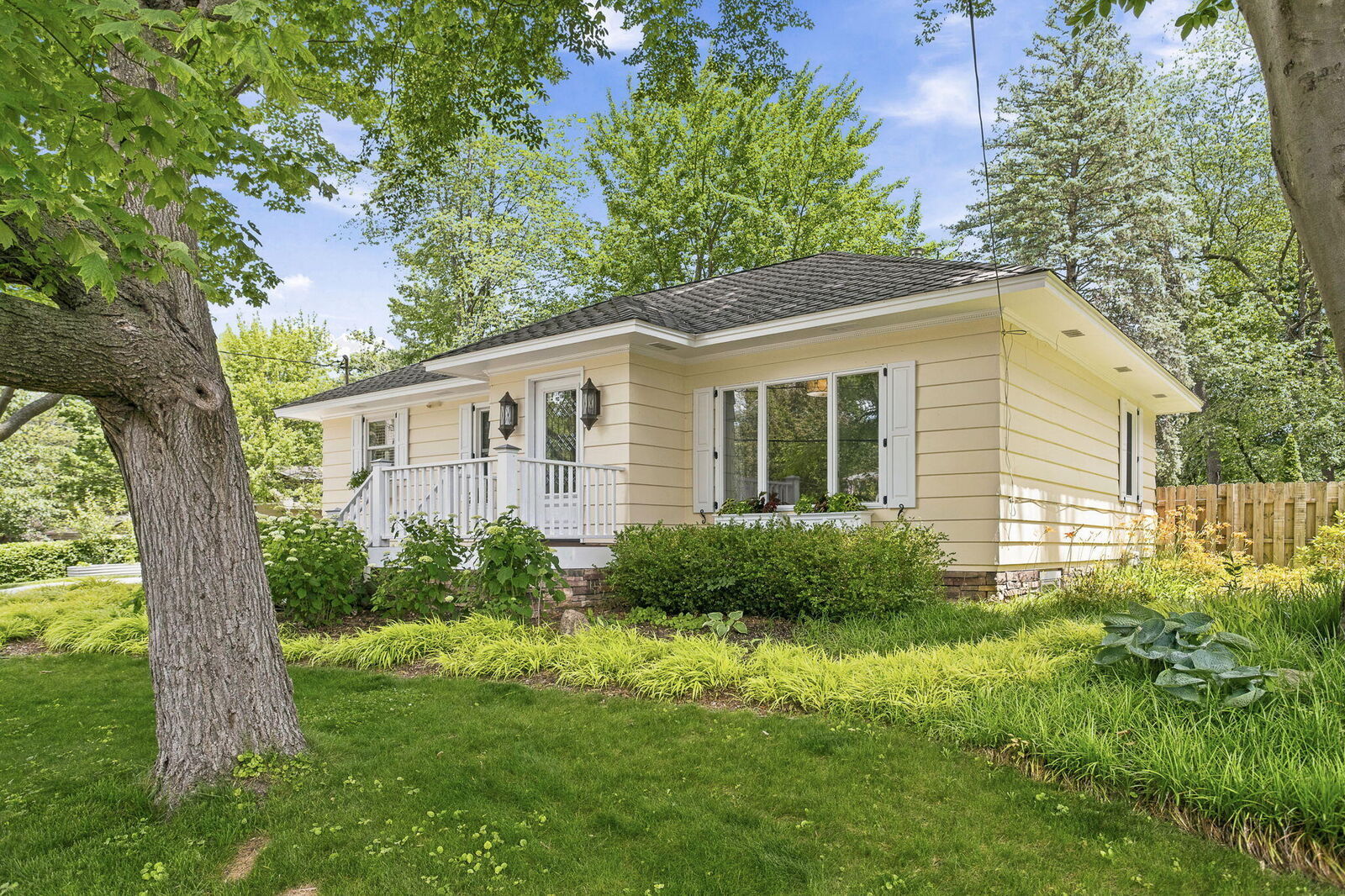 Property Photo:  17586 168th Avenue  MI 49456 