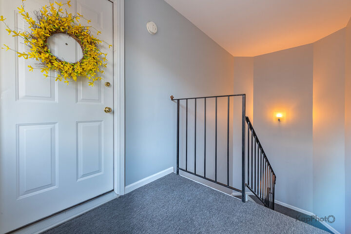 Property Photo:  3001 N Oriole Avenue 301  IL 60707 