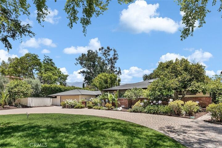 Property Photo:  850 Chula Vista  CA 91103 