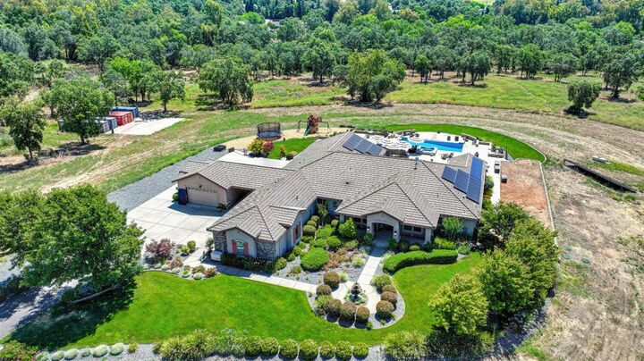 Property Photo:  1787 English Colony Way  CA 95663 