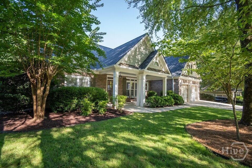 Property Photo:  105 Green Top Way  GA 30605 