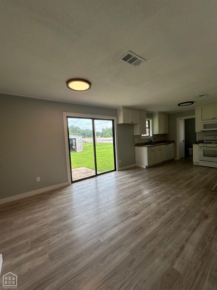 Property Photo: 100 Susanne AR 72473