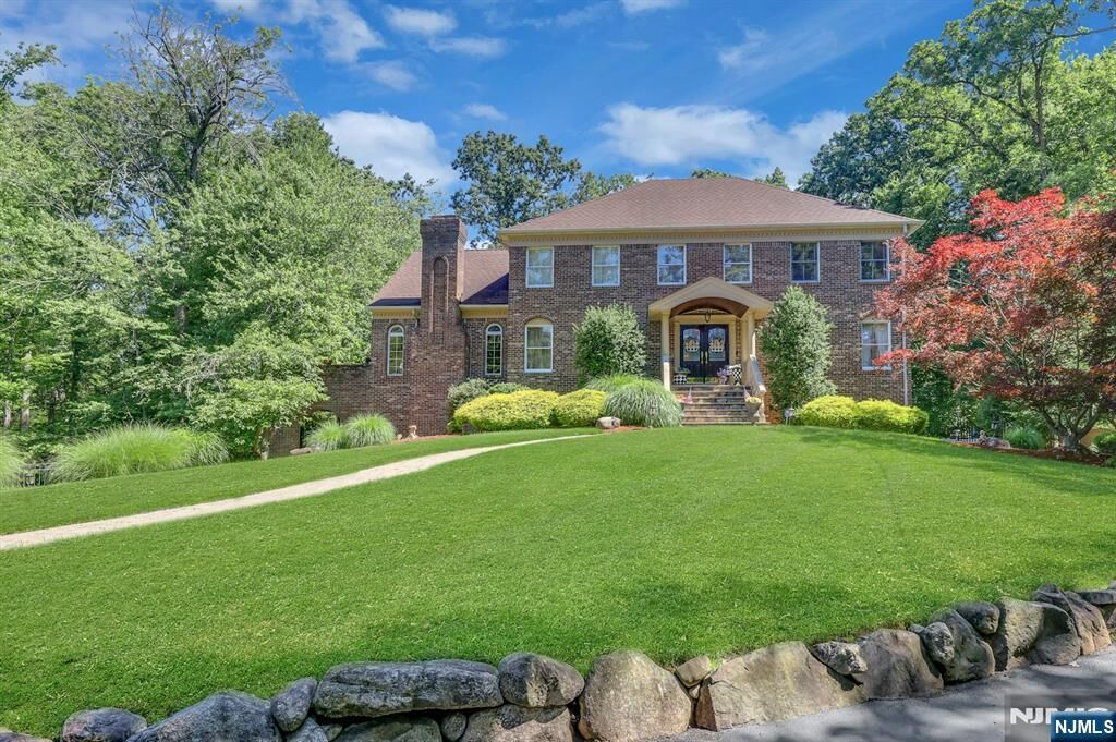 Property Photo:  63 Pleasant Avenue  NJ 07458 