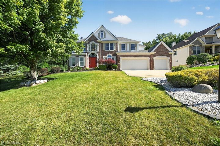 Property Photo: 9336 W Hampton Drive OH 44133