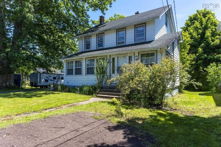 Property Photo: 68 Connaught Avenue NS B0S 1P0