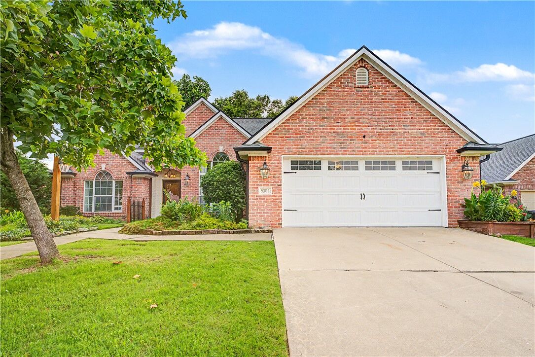 Property Photo:  5304 44th Place  AR 72758 