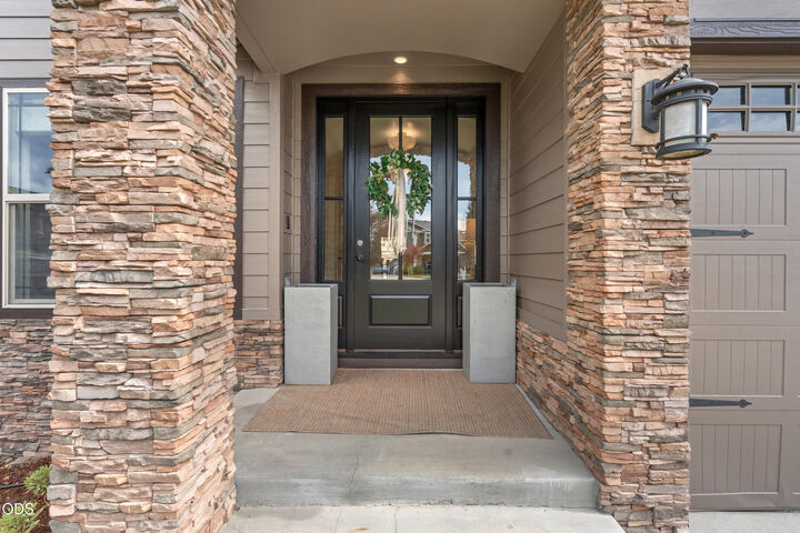 Property Photo:  4401 Vista Pointe Drive  OR 97504 