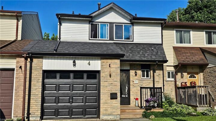 Property Photo:  4 Parkside Drive  ON N3L 3S7 