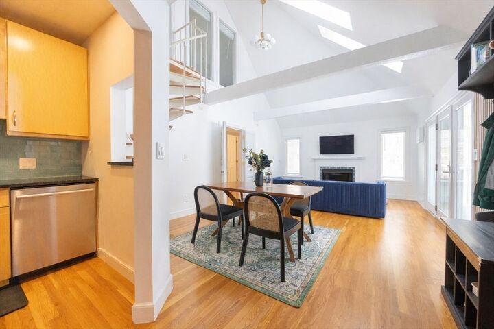 Property Photo:  140 Kilsyth 9  MA 02135 