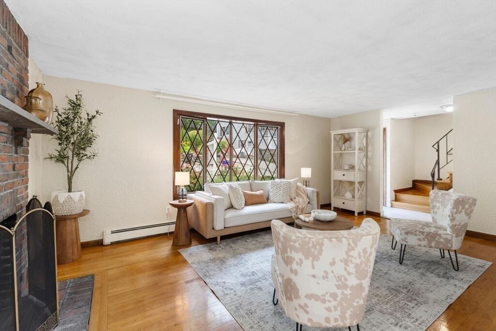 Property Photo:  70 Crescent Lane  MA 02148 