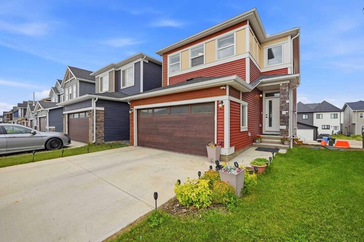 Property Photo: 241 Homestead Crescent NE AB T3J 5S4
