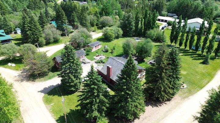 Property Photo: 1 Johnson Drive AB T0G 2A0