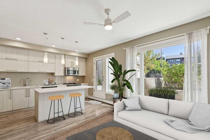 Property Photo:  93 34 Avenue SW 310  AB T2S 3A2 