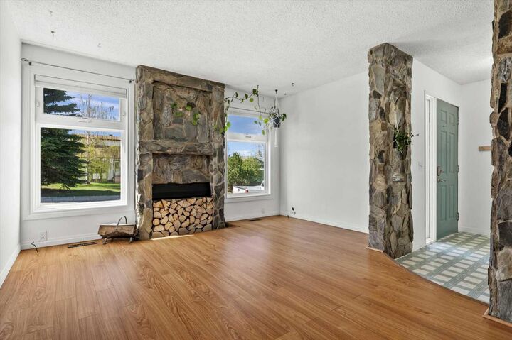 Property Photo:  96 Jensen Crescent NE  AB T4B 1N8 