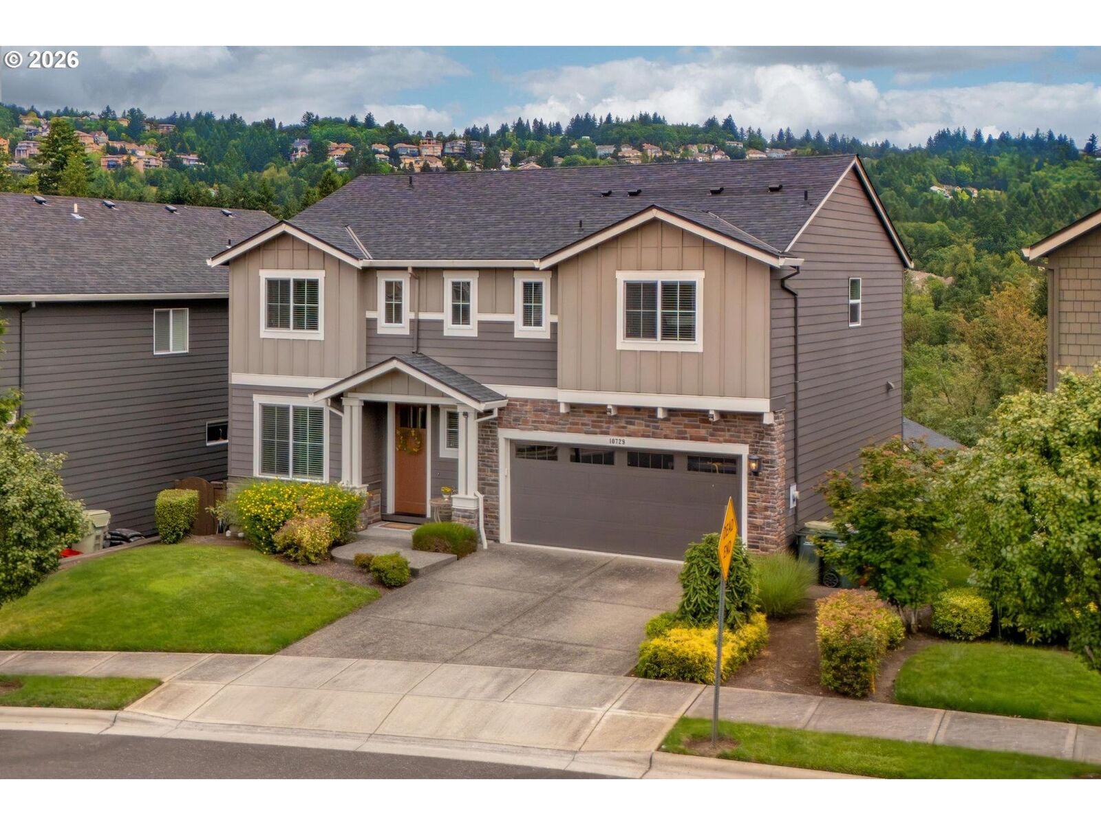Property Photo: 10729 NW Glenmore Way OR 97229