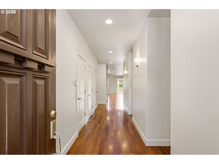 Property Photo: 11190 NW 317th Pl OR 97133