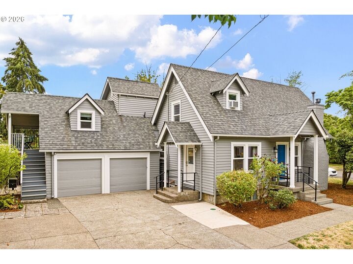Property Photo:  910 E 22nd Ave  OR 97405 