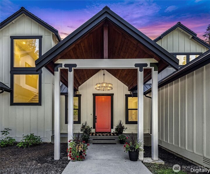 Property Photo:  8551  250th Avenue NE  WA 98053 
