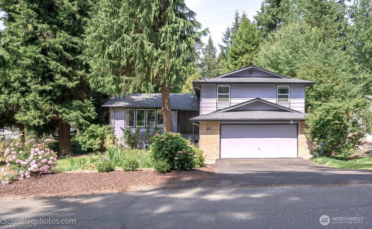 Property Photo:  19306  74th Avenue W  WA 98036 