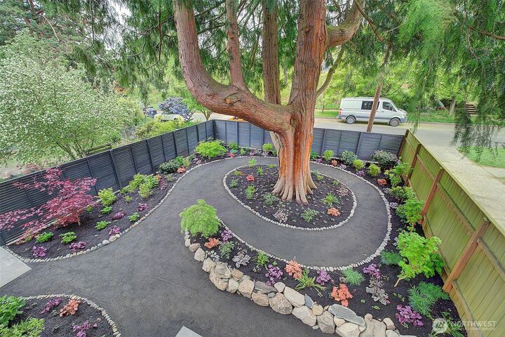 Property Photo: 7912 34th Avenue SW WA 98126