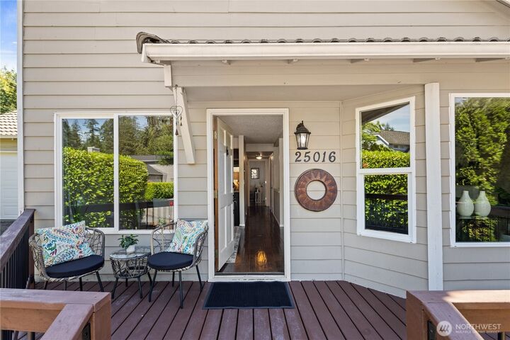 Property Photo:  25016  222nd Court SE  WA 98038 