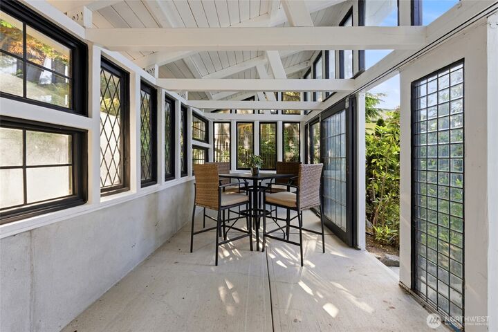 Property Photo:  6911  Olive Avenue  WA 98292 
