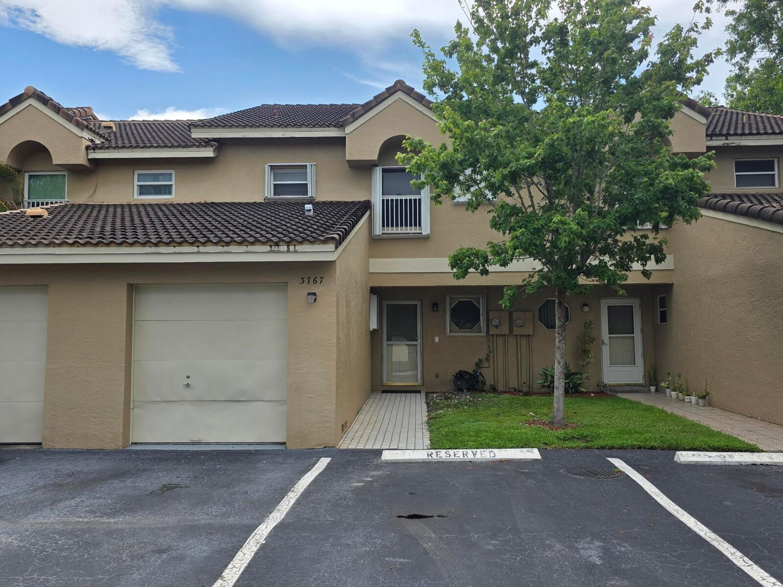 Property Photo:  3767 NW 91st Lane  FL 33351 