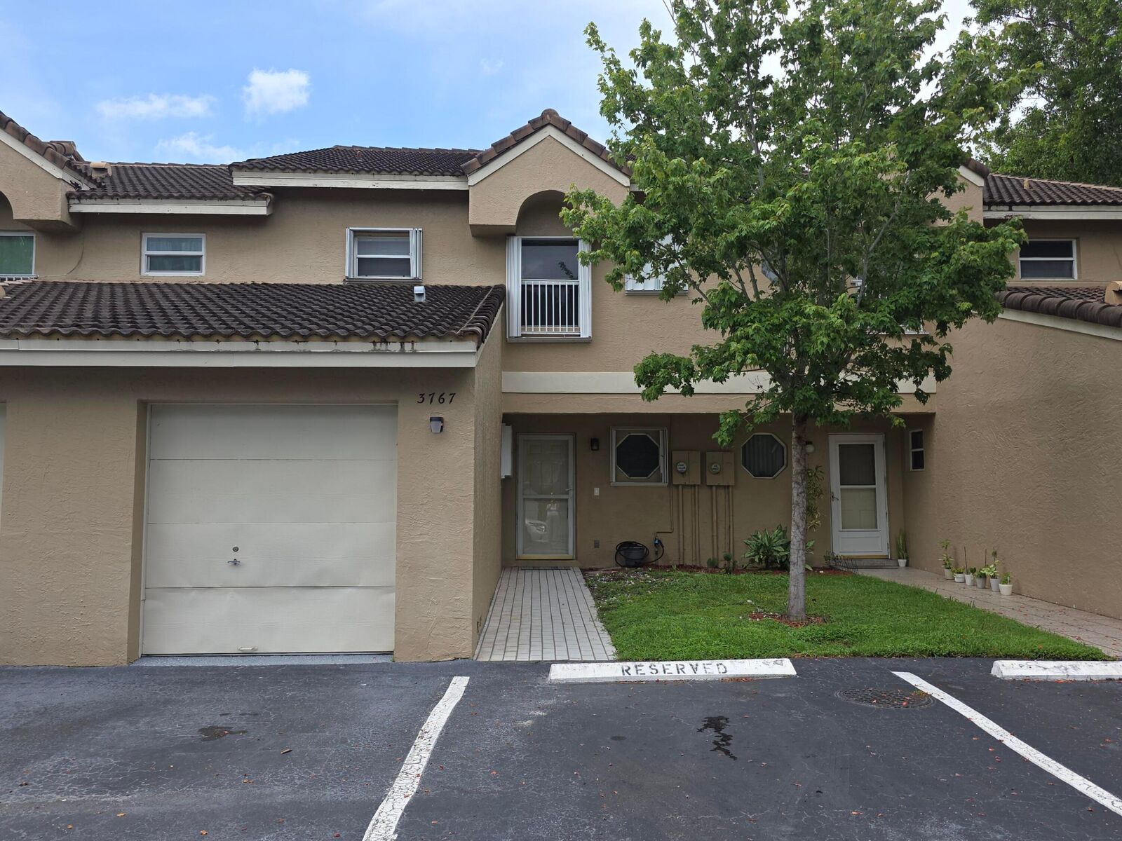Property Photo:  3767 NW 91st Lane  FL 33351 