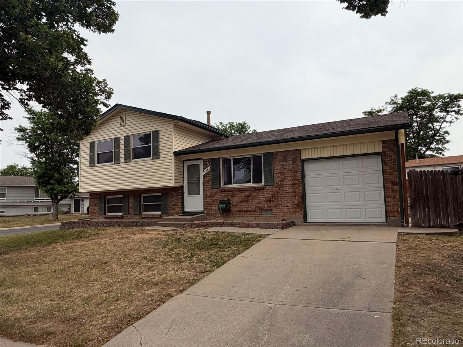 Property Photo:  15384 E Idaho Place  CO 80017 