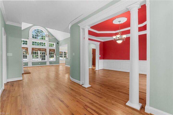 Property Photo: 104 New Market VA 23188