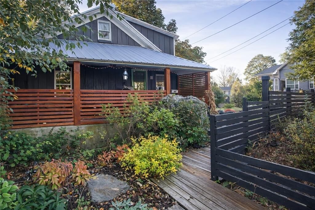 Property Photo:  421 Pequot Avenue  RI 02889 