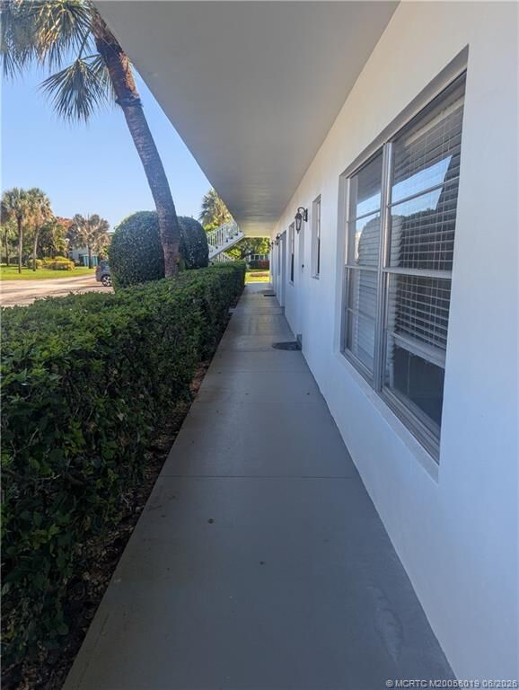 Property Photo:  2929 SE Ocean Boulevard 116-2  FL 34996 